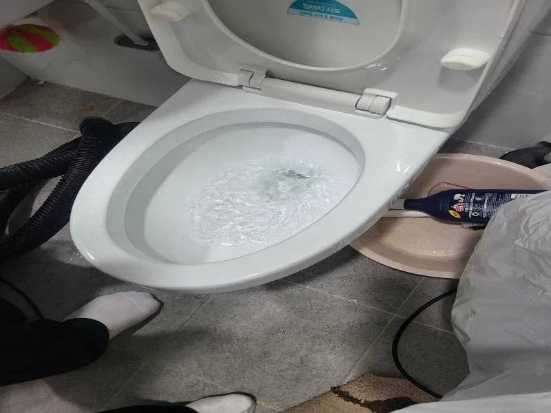 별내 변기막힘 작업사례 2